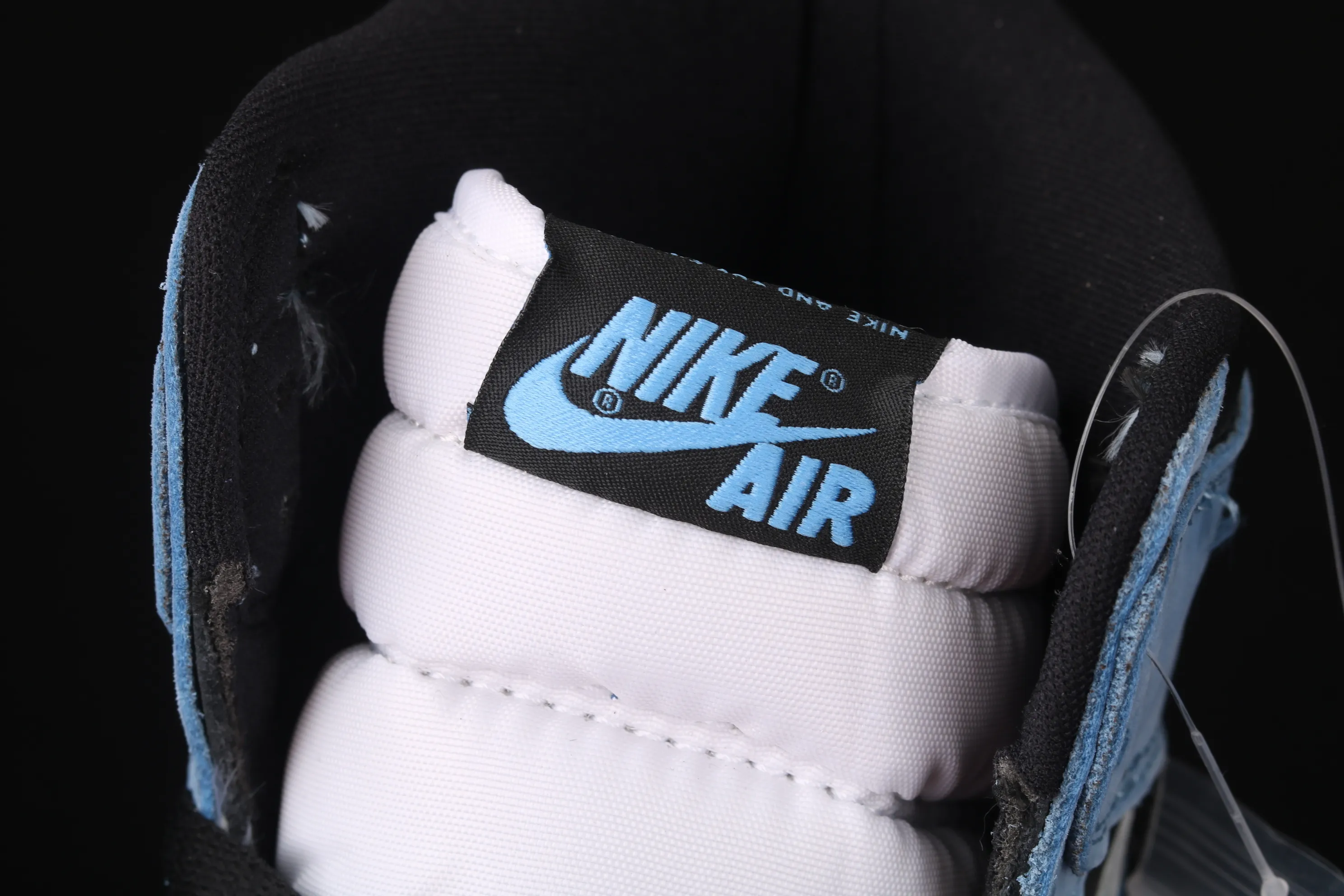All categories Air Jordan Jordan series basketball shoes Air Jordan 1 High Air Jordan 1 Retro High AJ1 Joe 1 University Blue 555088-134